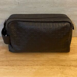 Massei Elegant Black Genuine Leather Toiletry Bag for Men